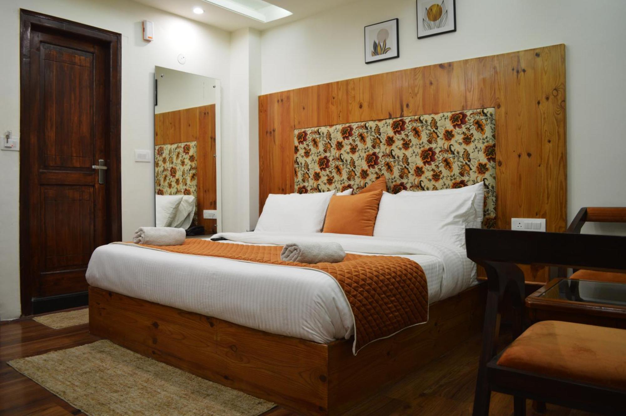 Hotel Sharanam By Sheosante Manali (Himachal Pradesh)