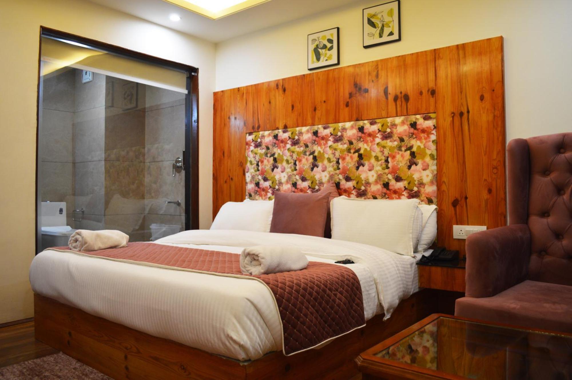 Hotel Sharanam By Sheosante