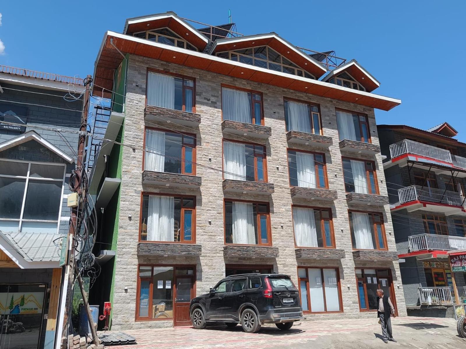 Hotel Sharanam By Sheosante Manali (Himachal Pradesh)